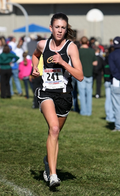 NCS XC D1 Girls-030.JPG - 2009 North Coast Section Cross Country Championships, Hayward High School, Hayward, California